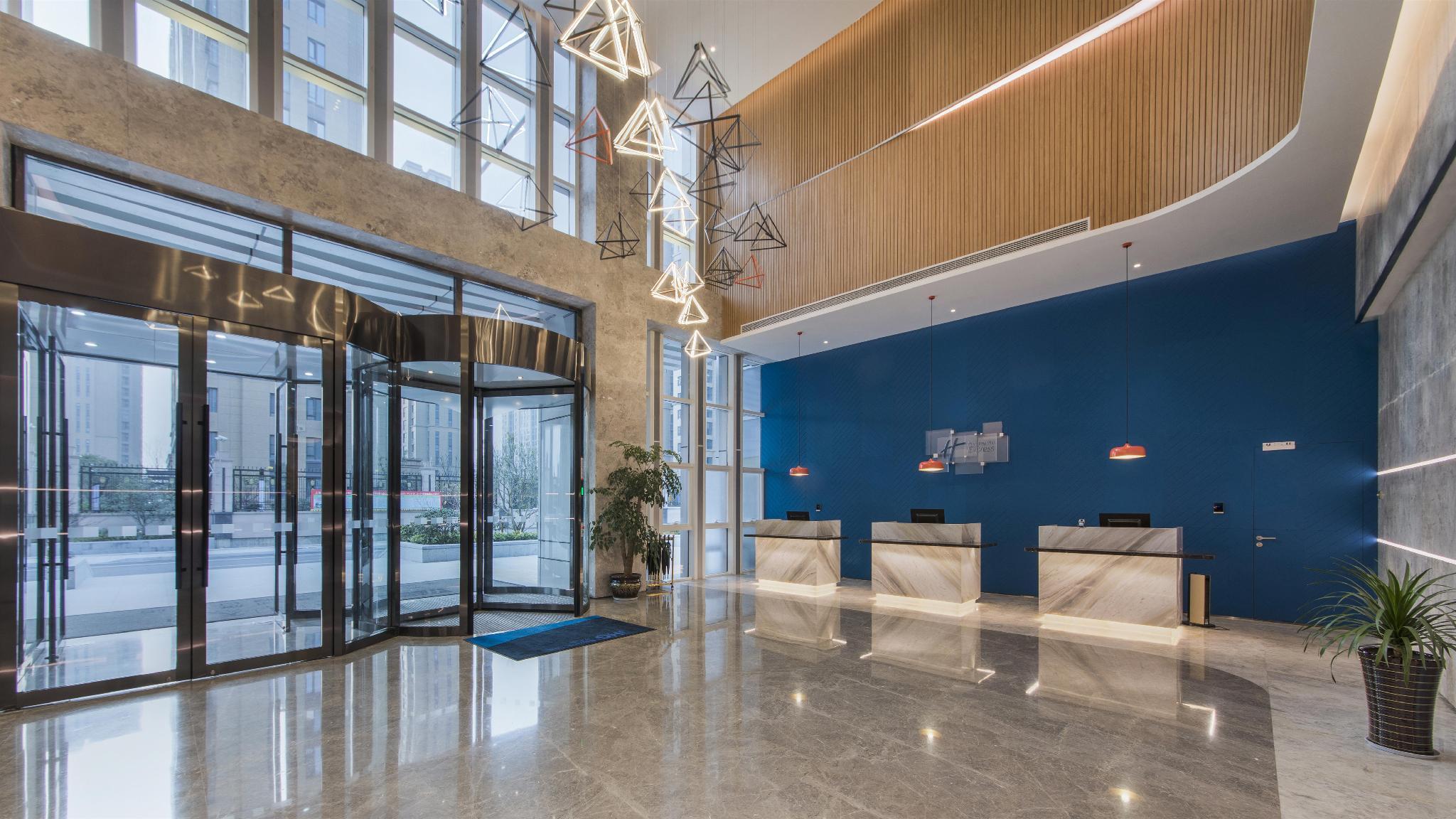 Holiday Inn Express Liyang Huafu By Ihg Dış mekan fotoğraf