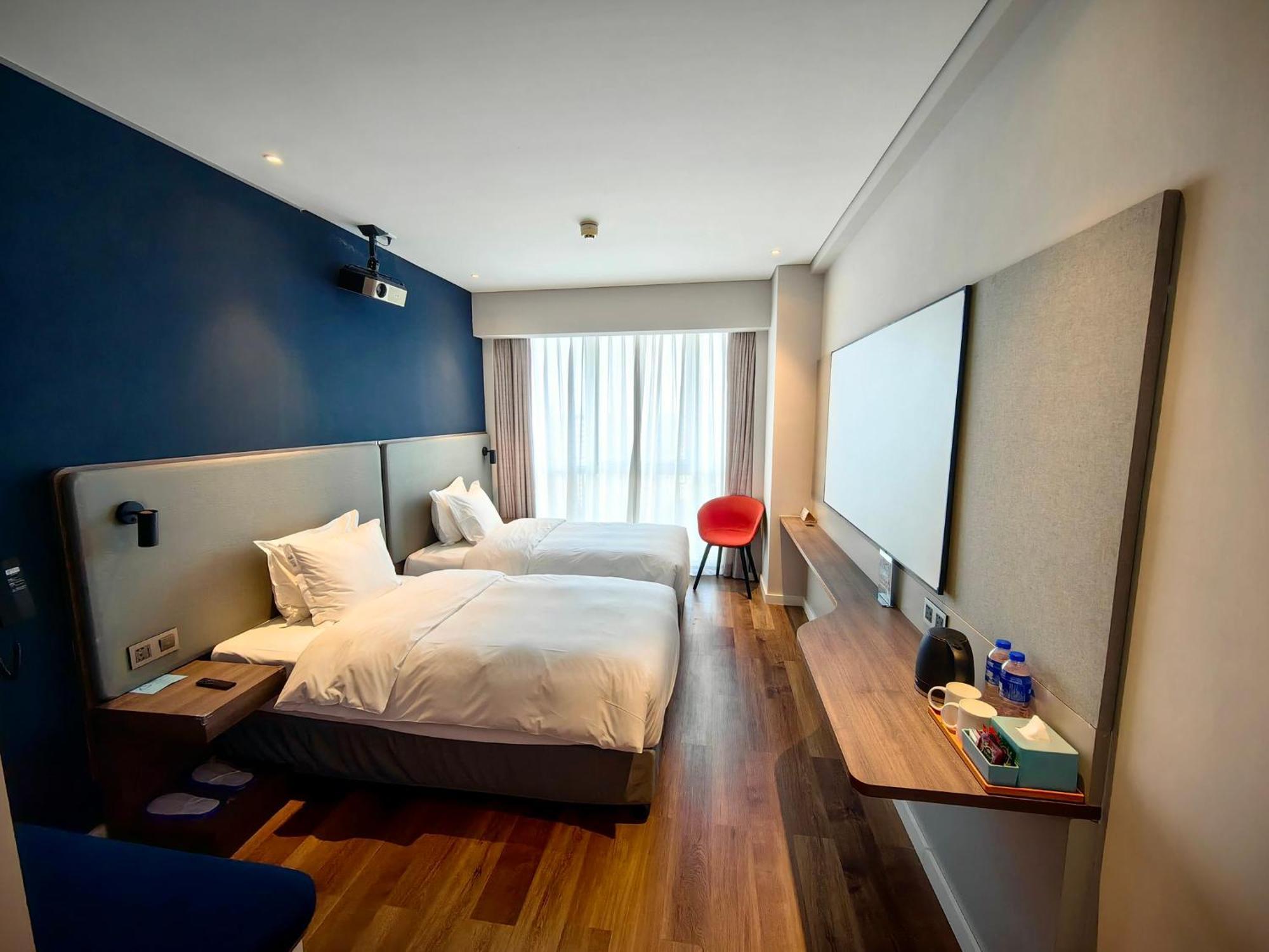 Holiday Inn Express Liyang Huafu By Ihg Dış mekan fotoğraf